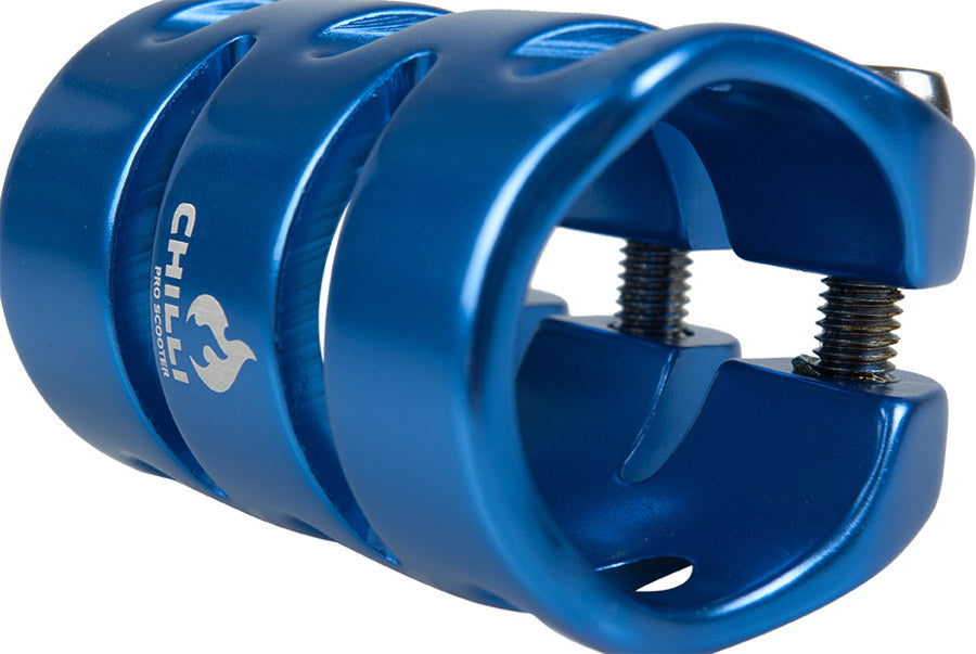 chilli-pro-scooter-clamp-blue-hic-3-bolt-f-r-reaper image 3