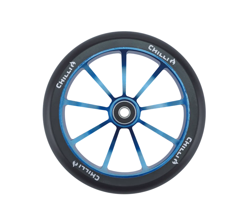chilli-pro-scooter-wheel-wave-track-black-blue-150mm-dirt-rolle image 1