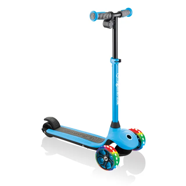 globber-one-k-e-motion-4-elektro-kinderroller-mit-e-antrieb image 1