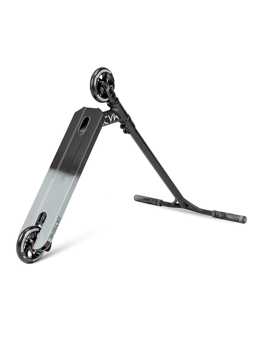 madd-gear-renegade-extreme-stunt-scooter-black-gray image 4