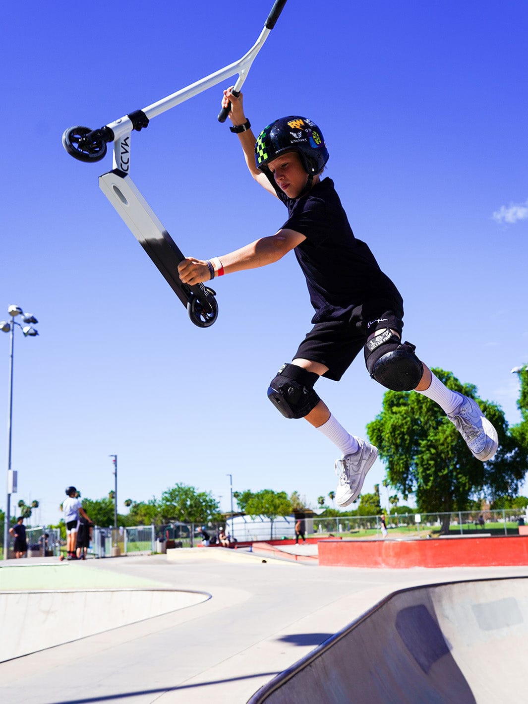 madd-gear-carve-ultimate-trick-scooter-kingdom image 3